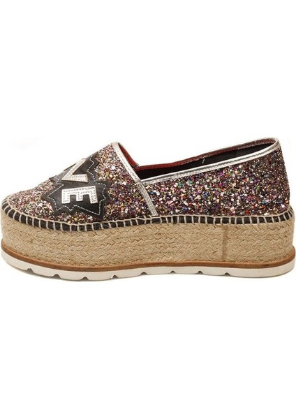 J.love Simli Love Yazı ile Detaylı Hasır Tabanlı Dolgu Topuklu Kadın Ayakkabı modelleri