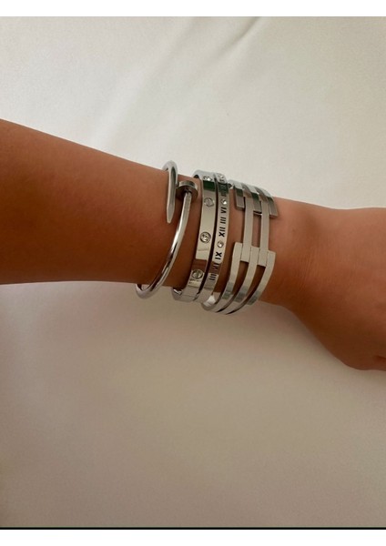 Cart. Model Taşlı Çelik Kelepçe Bileklik modelleri