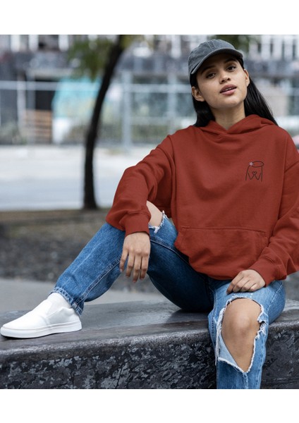 Kulağında Pembe Papatya Elleri ile Kalp Yapan Kara Kelem Emoji Kapüşonlu Sweatshirt Kadın fiyatları