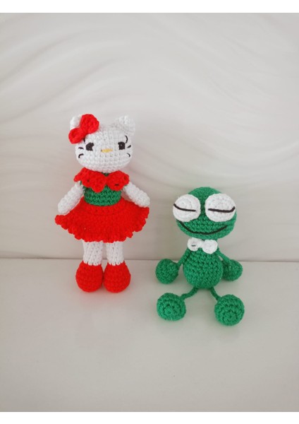 2'li Amigurumi Oyuncaklar (Kurbağa ve Hellokitty)