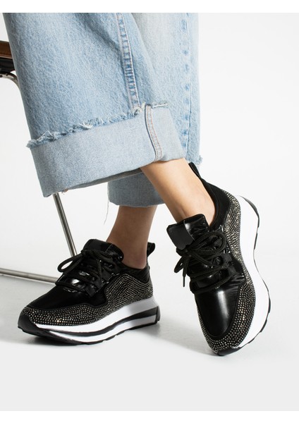 Firmus Siyah Taş Detay Kadın Sneakers fırsatları