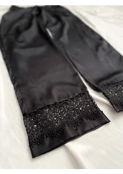 Dantel Detaylı Saten Pijama Takım