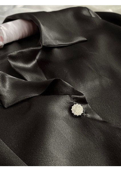 Dantel Detaylı Saten Pijama Takım