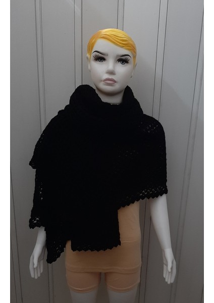 El Örgüsü Kadın Şal