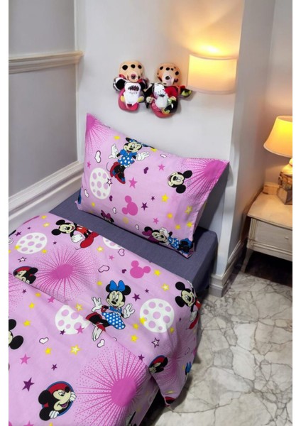 Minnie Mouse Desenli Tek Kişilik Pembe Nevresim Takımı