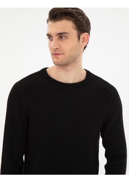 Erkek Siyah Slim Fit Bisiklet Yaka Triko Kazak 50297117-VR046 fiyatları