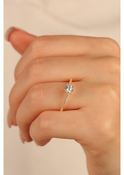 Sevgililer Günü Özel Tektaş Altın Yüzük CGKYZK0286