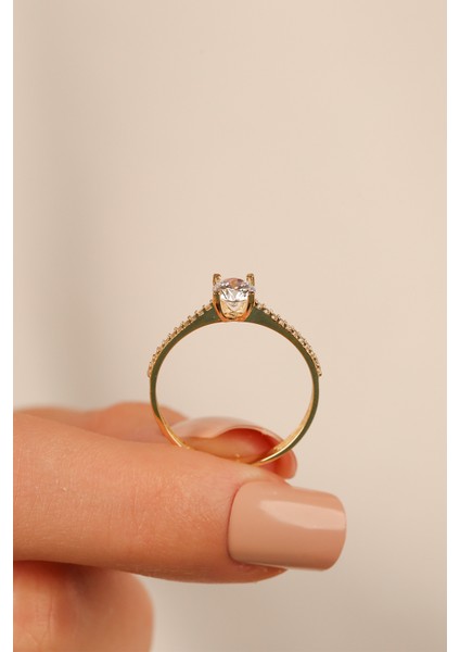 Sevgililer Günü Özel Tektaş Altın Yüzük CGKYZK0286 fiyatları