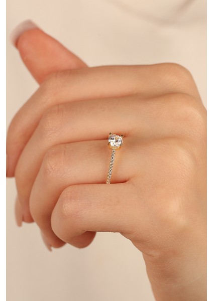 Sevgililer Günü Özel Tektaş Altın Yüzük CGKYZK0286 fırsatları