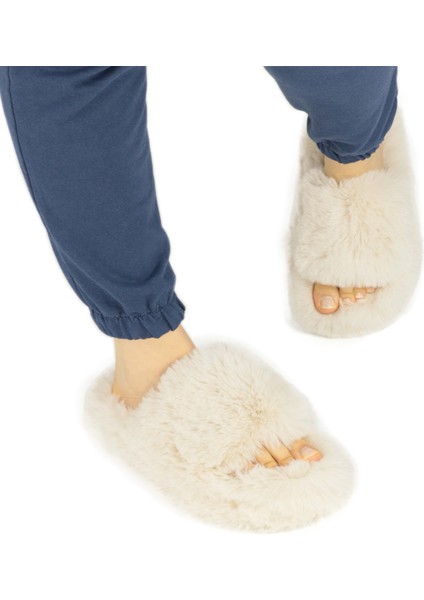 Kadın Ekstra Yumuşak Tüylü Ev Terliği 3cm