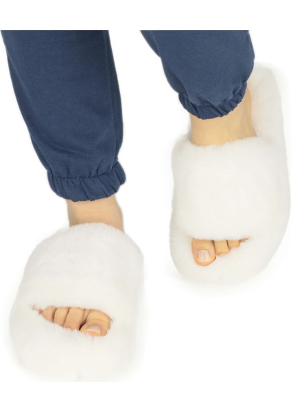Kadın Ekstra Yumuşak Tüylü Ev Terliği 3cm
