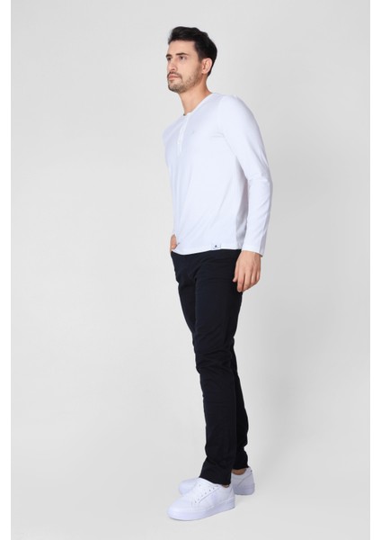 Düğmeli Bisiklet Yaka Uzun Kollu T-shirt NP-Collargo - Ekru