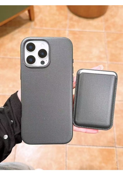 Apple iPhone 14 Pro Max Uyumlu Lüks Desenli Siyah Deri Cüzdanlı Magsafe Özellikli Kılıf