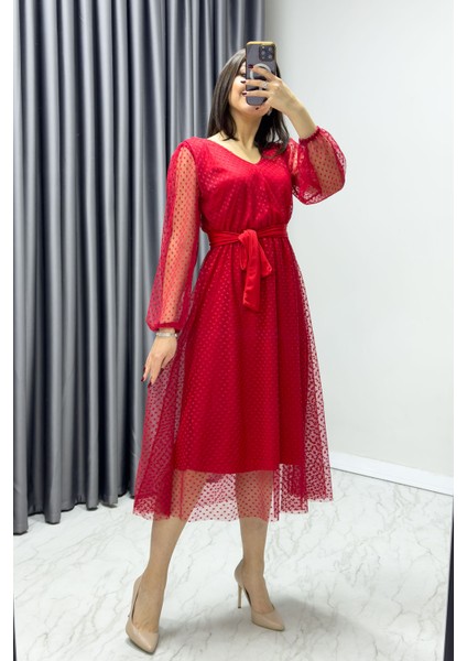 - Kadın Puantiyeli Kuşaklı V Yaka Kloş Büyük Beden Elbise Siyah, Zümrüt Yeşil, Pudra, Mor, Kırmızı, Bordo fiyatları