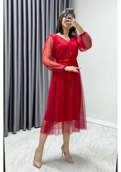 - Kadın Puantiyeli Kuşaklı V Yaka Kloş Büyük Beden Elbise Siyah, Zümrüt Yeşil, Pudra, Mor, Kırmızı, Bordo modelleri