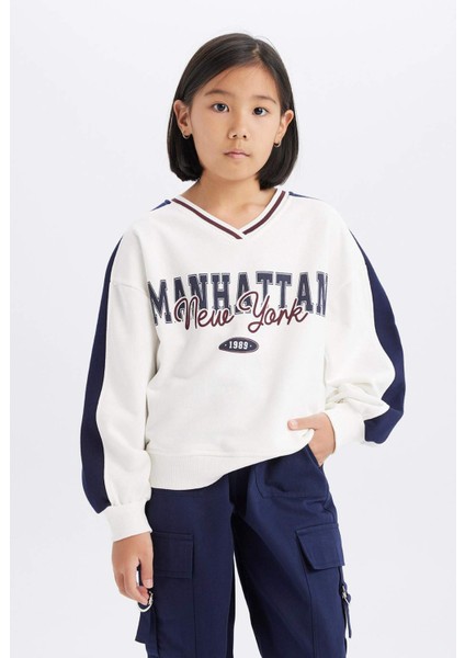 Kız Çocuk Oversize Geniş Kalıp Bisiklet Yaka Baskılı Sweatshirt D9917A825SP