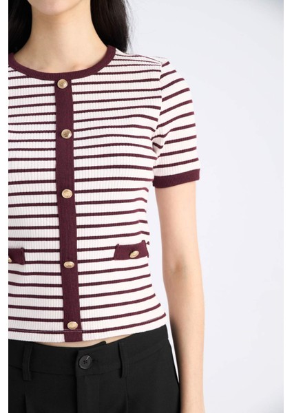 Slim Fit Dar Kesim Bisiklet Yaka Çizgili Fitilli Kaşkorse Kısa Kollu Tişört C2566AX25SP indirimleri