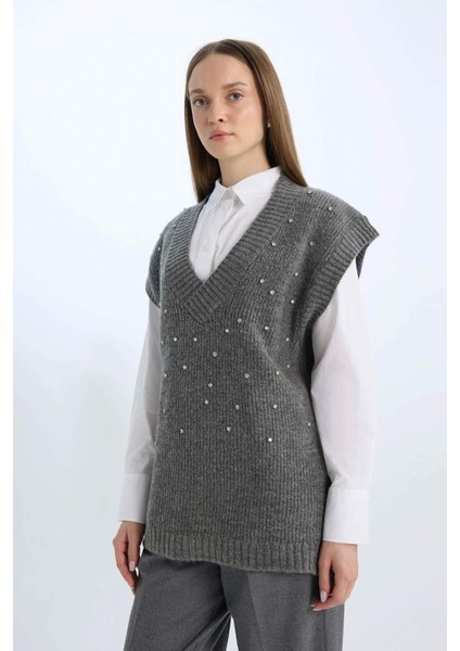 Relax Fit V Yaka Taşlı Triko Süveter D7512AX24WN fırsatları