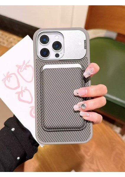 Apple iPhone 15 Pro Uyumlu Kamera Çerçeve Standlı Gri Karbon Deri Cüzdanlı Kılıf
