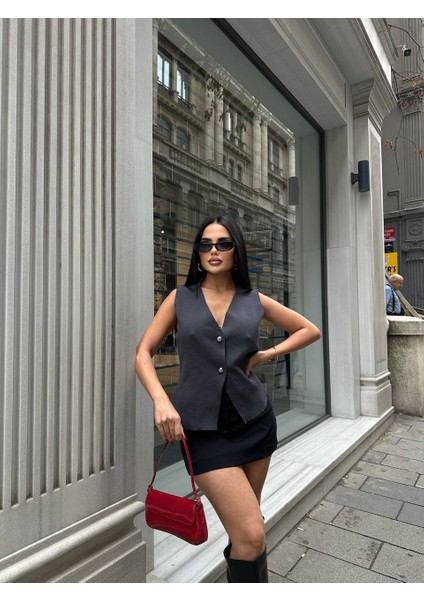 Kadın Düğmeli Kolsuz Bluz Yelek modelleri