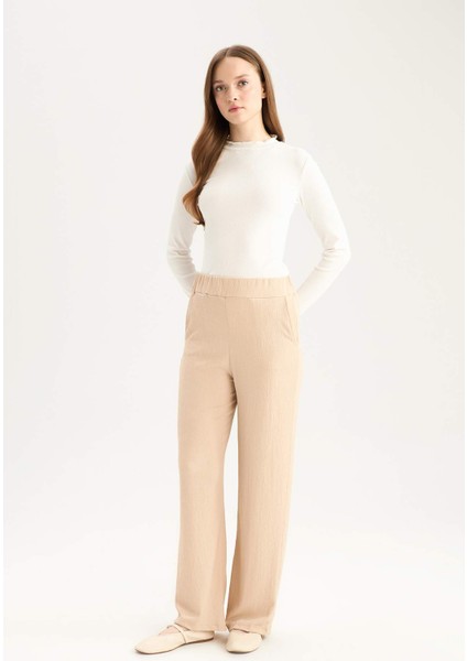 Relax Fit Beli Lastikli Basic Düz Bürümcük Pantolon Z8788AZ24WN modelleri