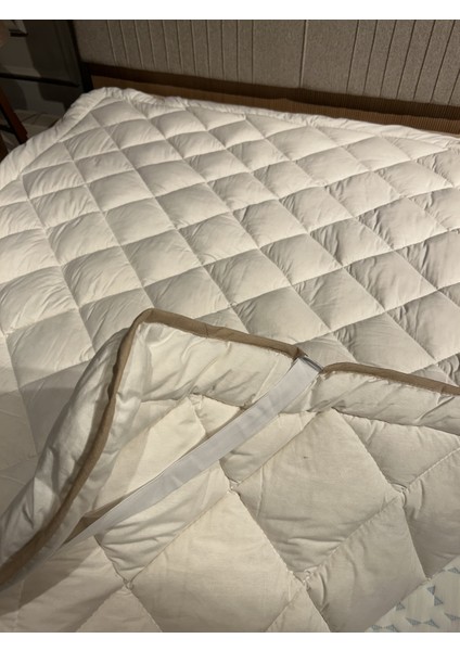 Çift Kişilik Yatak Pedi Saf Merinos Kuzu Yünü 160 x 200