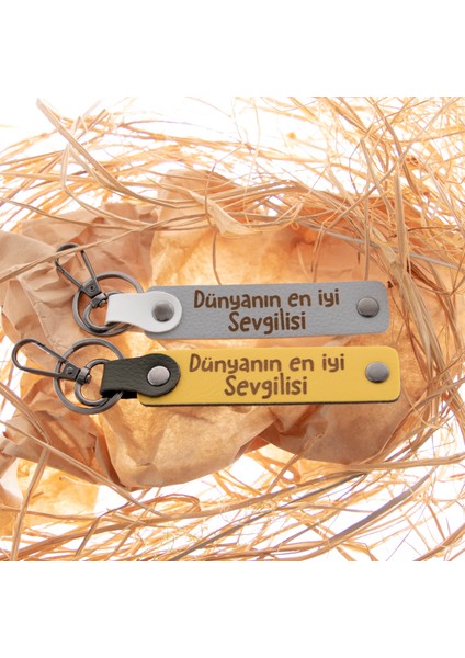 Dünyanın En Iyi Sevgilisi Yazılı Kancalı Ikili Deri Anahtarlık Seti, Sevgilinize Özel Bir Hediye