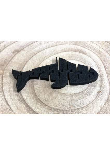 Hareketli Balina Figürü