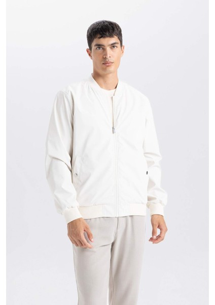 Slim Fit Bomber Mont Ceket Dar Kesim Kolej Yaka Fermuarlı Çift Cepli Mevsimlik Hafif D7319AX25SP fırsatları
