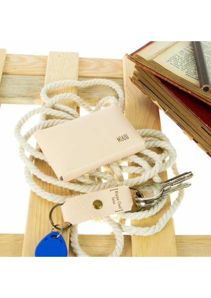 Pudra Renk Isme Özel Deri Cüzdan ve Anahtarlık Takım, Yüksek Kalite Aksesuar fiyatları