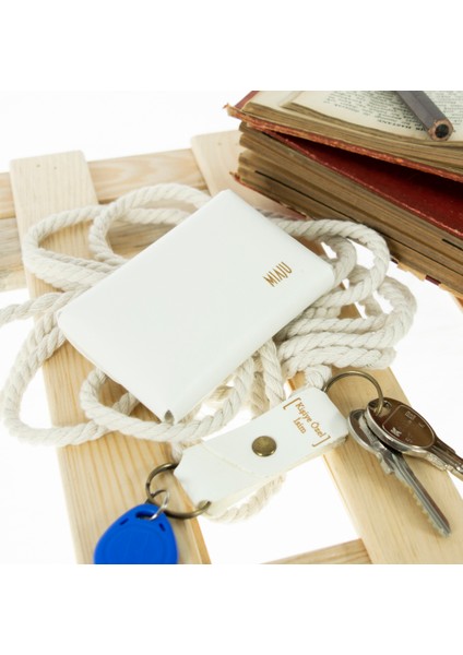 Beyaz Renk Isme Özel Deri Cüzdan ve Anahtarlık Takım, Yüksek Kalite Aksesuar fiyatları