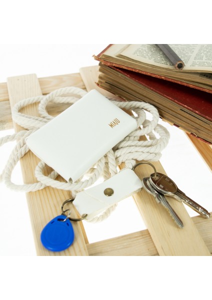 Beyaz Renk Deri Cüzdan ve Anahtarlık Takımı, Yüksek Kalite Aksesuar fiyatları