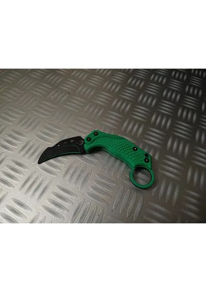 Katlanır Kaarambit (Plastik)
