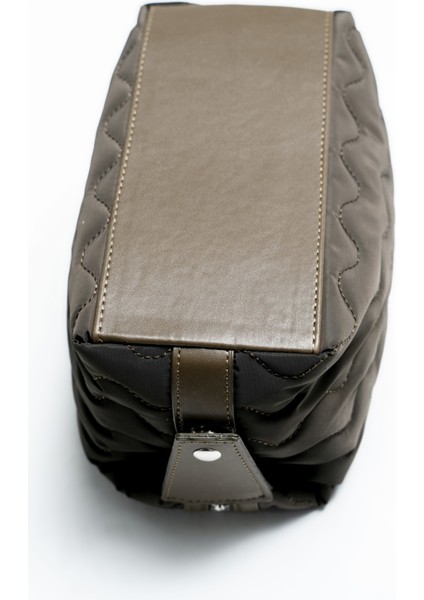 Premium Puffer Kozmetik Çantası fırsatları