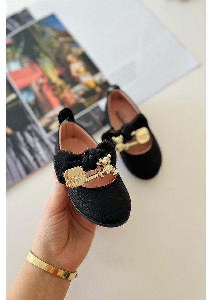 Fiyonk Bear Detaylı Lastikli Kız Çocuk Ortopedik babet - Siyah