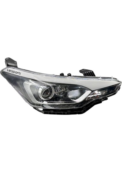 Hyundai I20 Far Lambası Sağ (Ledli - Mercekli) 2014-2019 92102-C8200