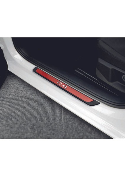 Citroen C4 2020 ve Üzeri Modeller Old Kırmızı Kapı Eşiği 4 Parça Krom Yazılı