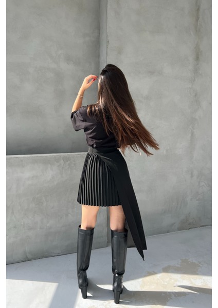 Siyah Pliseli Asimetrik Kesim Tasarım Etek fırsatları