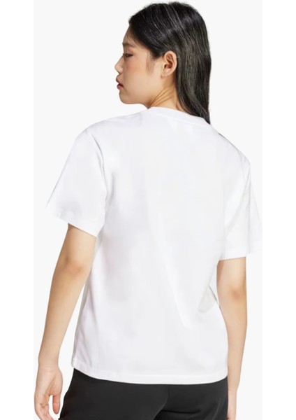 Sportswear Essentials Small Logo Cotton Crew Neck Short-Sleeve Kadın Tişört JC5944 modelleri