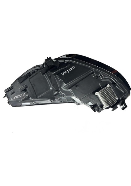 Tesla Model Y Far Lambası Sağ 2022-2024 1514953-00-C modelleri