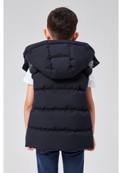 Kapüşonlu Erkek Çocuk Şişme Yelek 51310 fırsatları