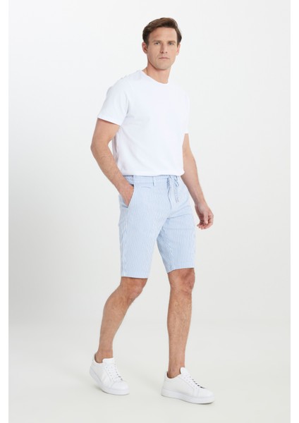 Slim Fit Dar Kesim Yan Cepli Gofre Desenli Şort