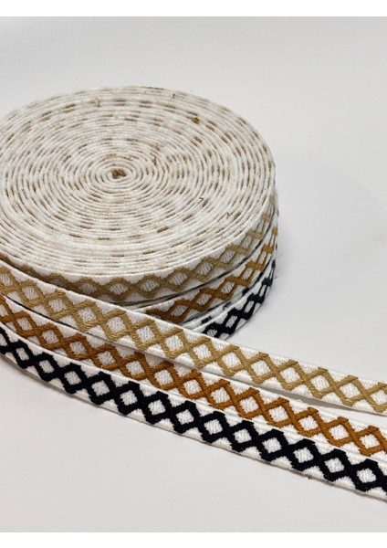 Zigzag Desen Nakış Dekoratif Kurdele Modeli ( 6 Metre ) fiyatları