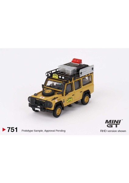 1/64 Land Rover Defender 110 1989 Camel Trophy Amazon Team Japan