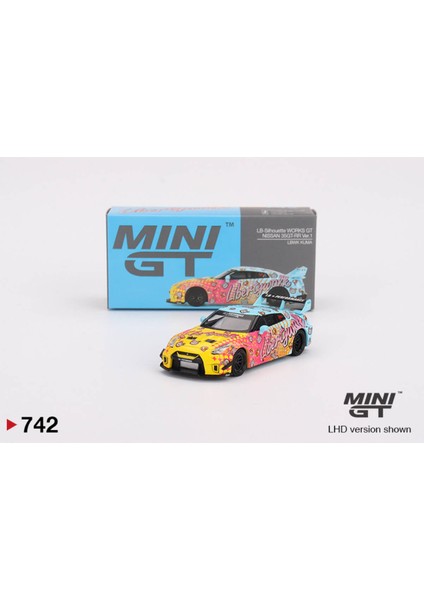1/64 LB-Silhouette WORKS GT NISSAN 35GT-RR Ver.1 LBWK KUMA