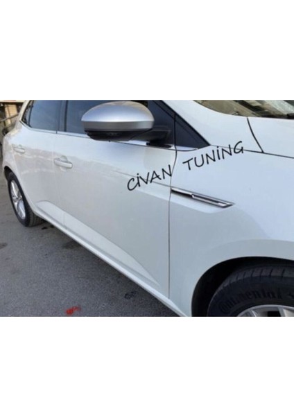 Megane 4 Çamurluk Çıtası Krom 2016-2020