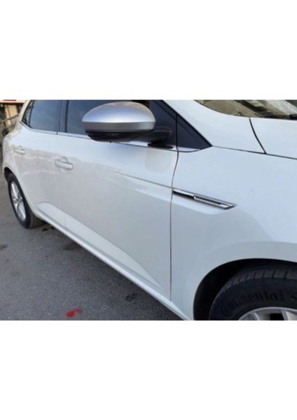 Megane 4 Çamurluk Çıtası Krom 2016-2020