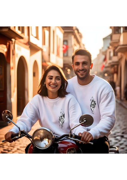 Iskelet Kraliçe Sevgililer Günü Bisiklet Yaka Kadın Slimfit Sweatshirt 7014K fiyatları