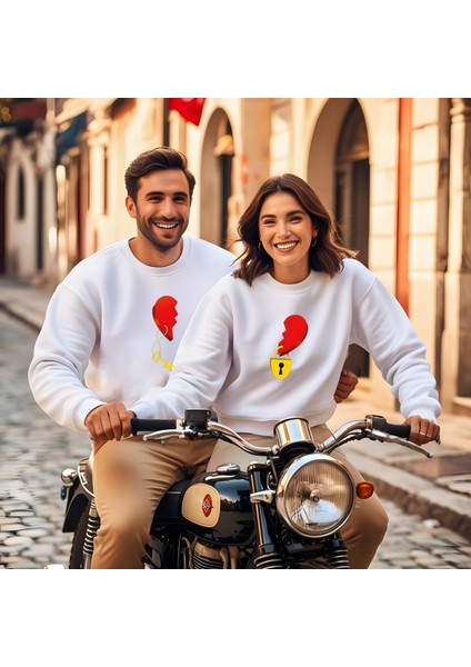 Kalp Kilidi Sevgililer Günü Bisiklet Yaka Erkek Slimfit Sweatshirt 7016E