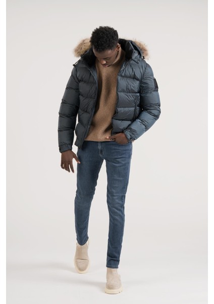 Slimfit Kürklü Kapşonlu (Kürk ve Kapşon Çıkmalı) Beli Lastikli Şişme Mont